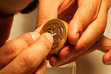 深圳劳力士停走了维修